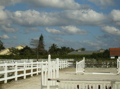 Wash your Vinyl Fencing